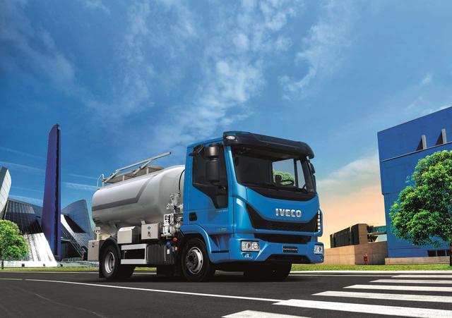 El IVECO Eurocargo es el camión medio más vendido en España.